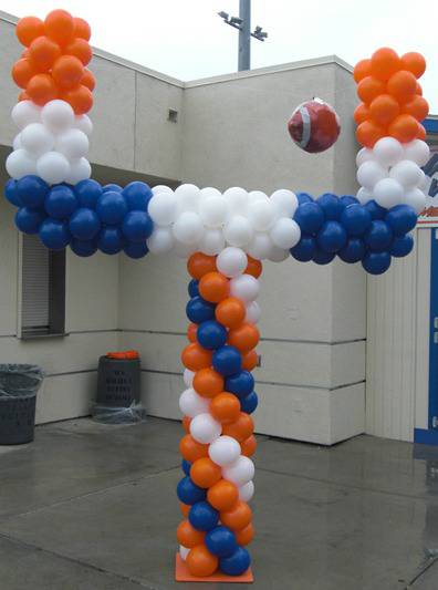 Outdoor Balloon Structures Designs Decorations For Sports Events Party Blitz Balloons In Simi Valley San Fernando Los Angeles California Party Blitz